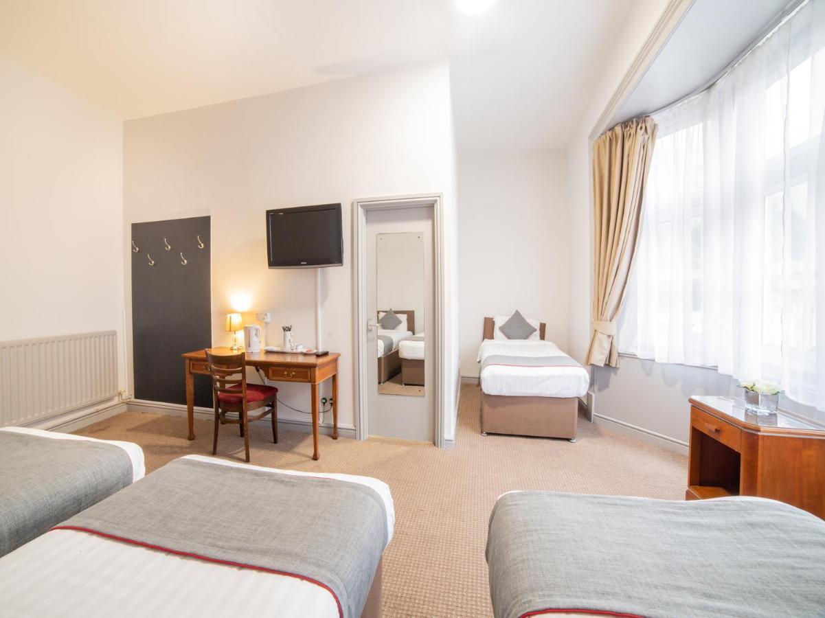 The Royal Hotel Кетеринг Экстерьер фото