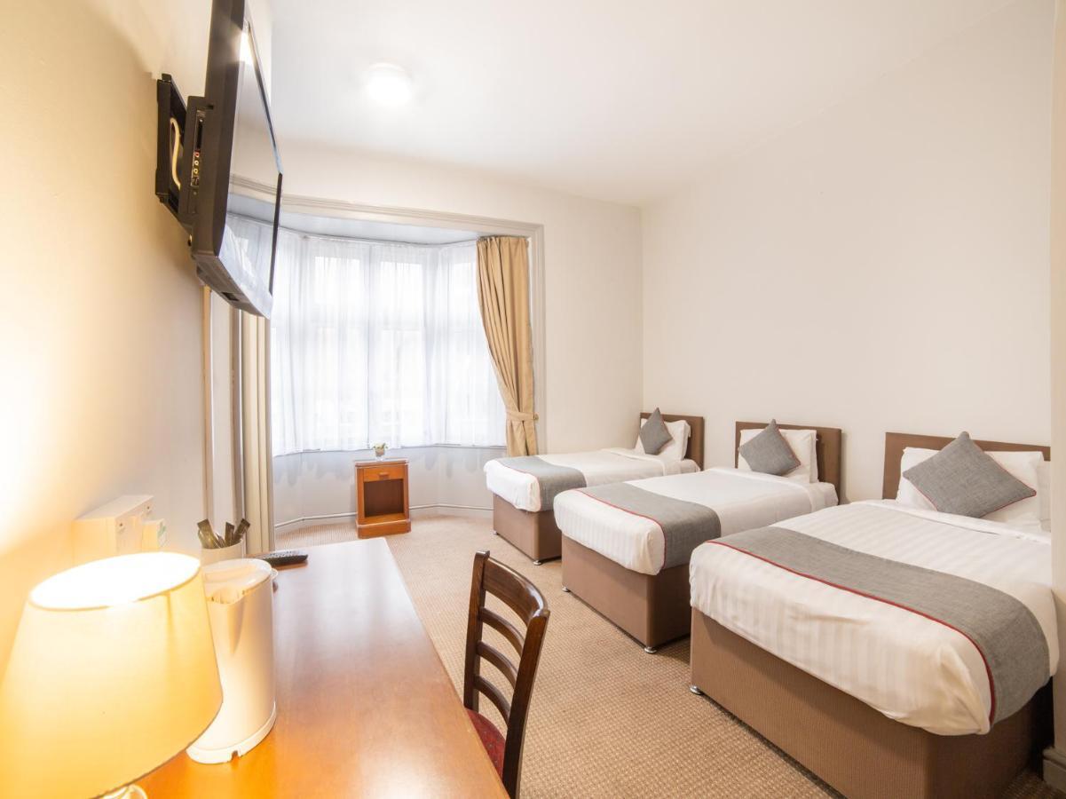 The Royal Hotel Кетеринг Экстерьер фото