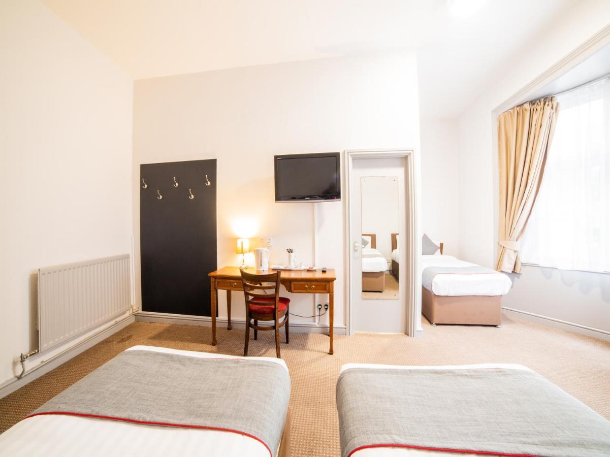 The Royal Hotel Кетеринг Экстерьер фото